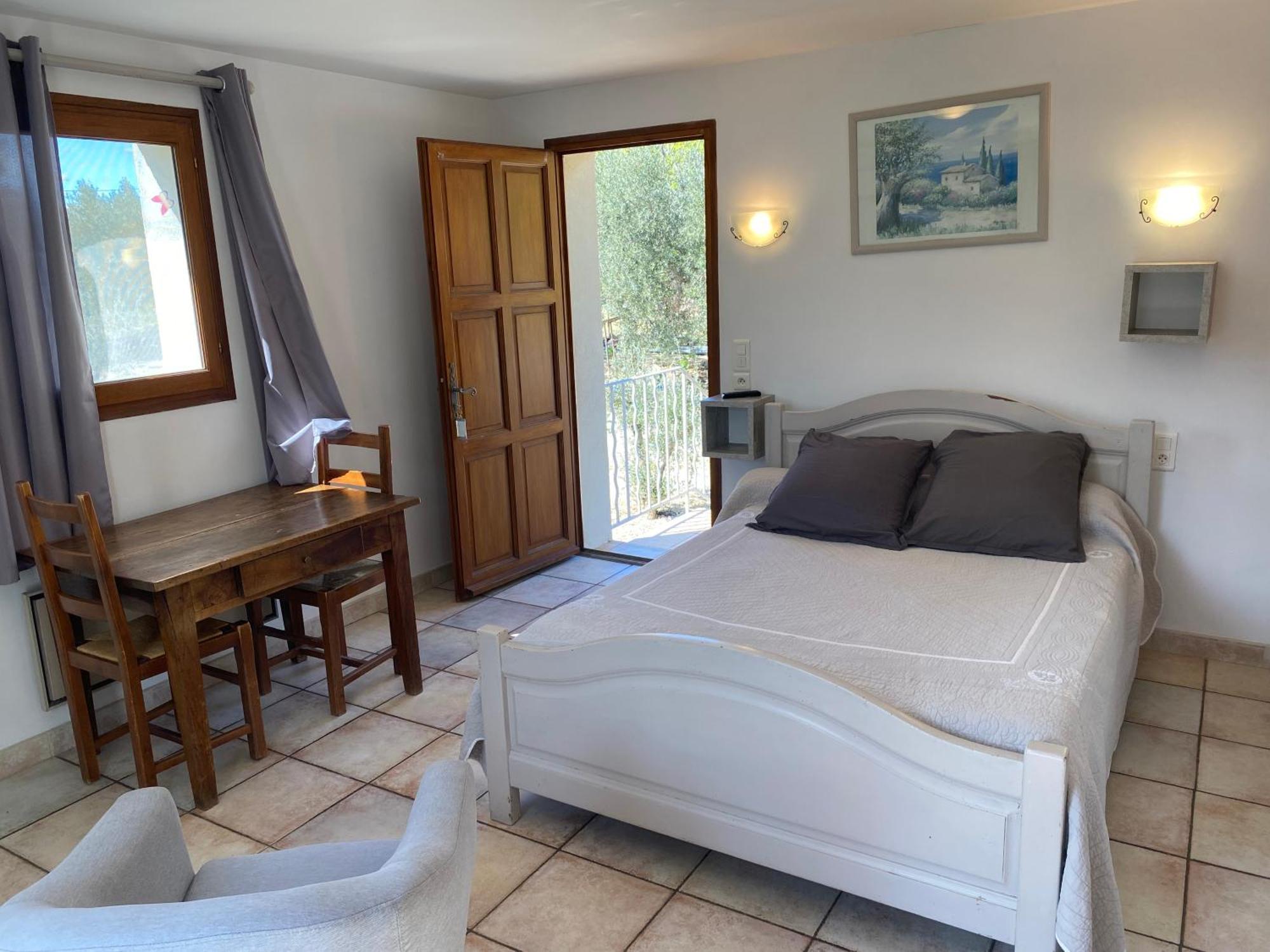 Chambre Une Fenetre Sur Le Ventoux La Clue Plaisians 外观 照片